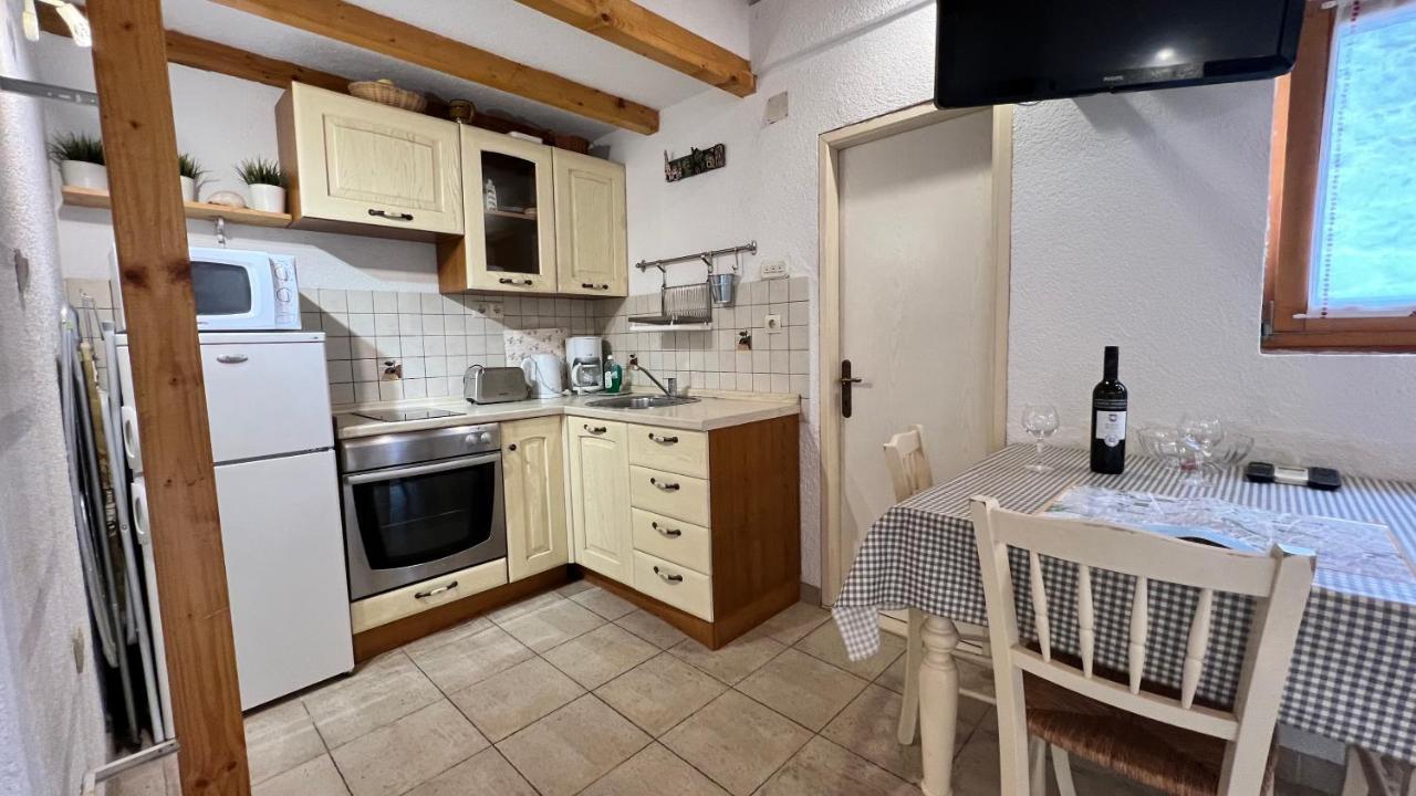 Studio Apartment Karlo Split Exterior foto