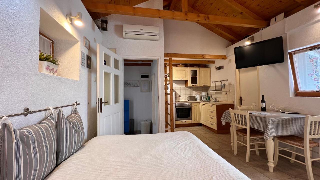 Studio Apartment Karlo Split Exterior foto
